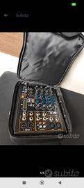 mixer RCF e microfoni wireless 