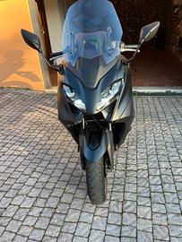 Yamaha T Max 560 - 2022