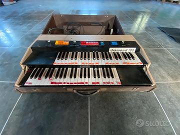Organo elettrico vintage CRA diamond 700