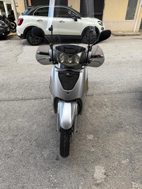 Kymco peaple s 200