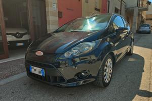 Ford Fiesta 1.4 3 porte BZ.- GPL -