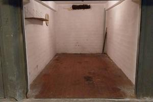 Box / Garage di 13 m² a Bologna