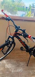 Bicicletta  MTB  NUOVA