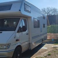 Camper a noleggio (condivisione)