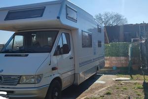 Camper a noleggio (condivisione)
