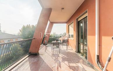 Quadrilocale con terrazzo, Via Dossi, 11 Cusago
