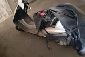 Piaggio Hexagon 125 - 1999