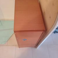 cassettiera in legno