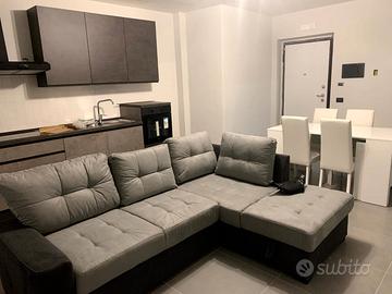 Divano angolare allungabile 