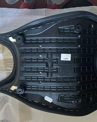 Sella Ribassata Triumph Trident 660 800 dal 2026
