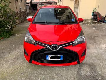 Toyota Yaris 1.0 5 porte Lounge 10/2015 Km 86000