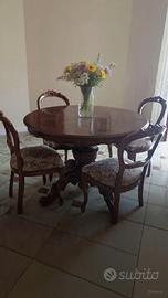 Tavolo antico rotondo allungabile con 6 sedie