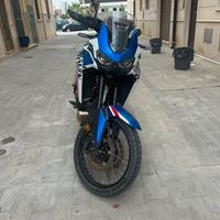 Africa twin 1100 automatica