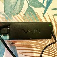 Caricabatteria computer sony vaio