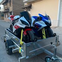 Carrello trasporta moto