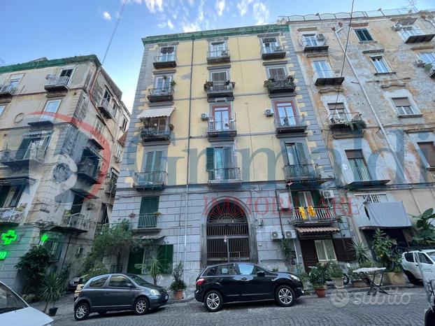 Appartamento Napoli [Cod. rif 3205903VRG]