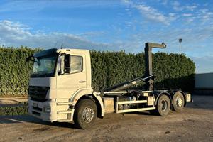 MERCEDES-BENZ MERCEDES 2533 SCARRABILE