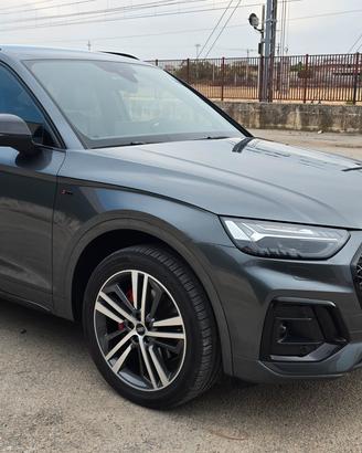 AUDI Q5 40 TDI SPB S LINE STRONIC QUATTRO