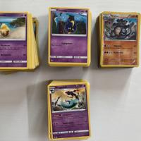 Grande collezione di carte pokemon