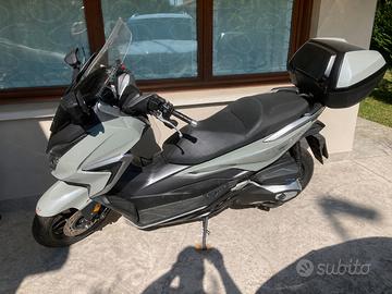 HONDA FORZA 350 DELUXE GARANZIA TAGLIAN GOMME 100%