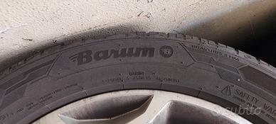 Cerchi in lega ford kuga con pneumatici estivi