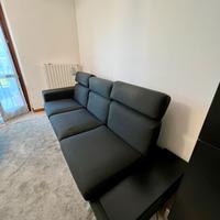 Divano Moderno con schienali reclinabili - comodo
