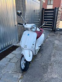 Vespa Primavera 50