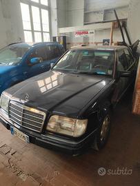Mercedes 200E