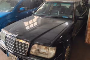 Mercedes 200E
