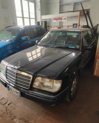 Mercedes 200E