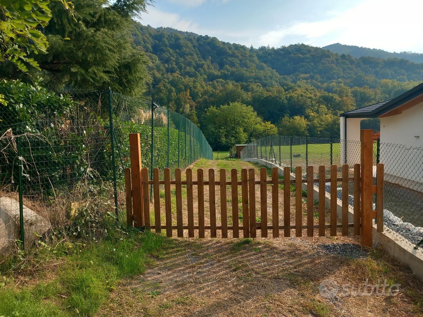 Terreno agricolo con casetta in legno - Vista 2