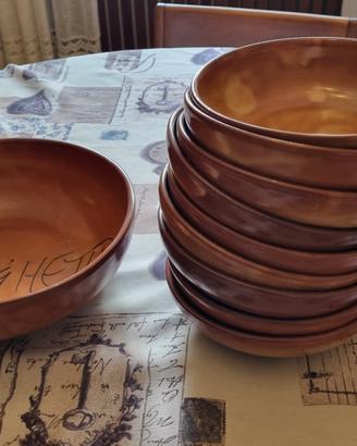 Set di 9 piatti fondi con spaghettiera