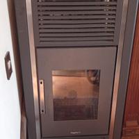 stufa a pellet freepoint canalizzata