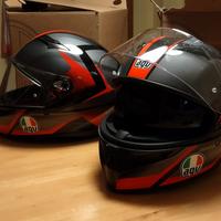 Caschi integrali AGV