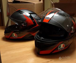 Caschi integrali AGV