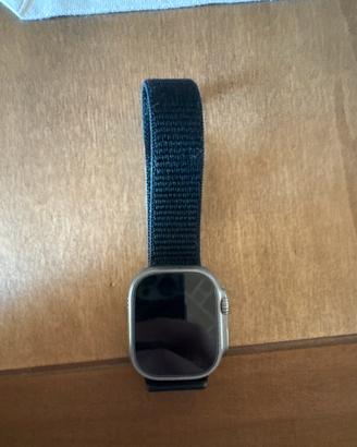 Apple Watch Ultra 2 + accessori