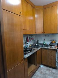 Cucina in vero legno massello