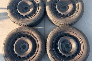 4 Ruote Hankook Invernali175/65+ cerchi in acciaio