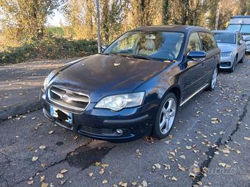 SUBARU LEGACY 3.0 SW automatica H6