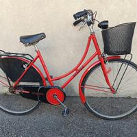 Bella bici da passeggio, completa e funzionante 