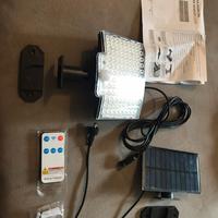 108 Led + pannello solare