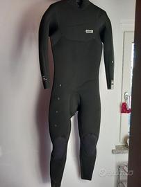 Muta windsurf ION Seek mm5/4 tg S, seminuova