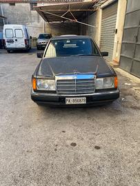 Mercedes classe e 200 benzina