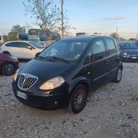 Lancia MUSA 1.4 16V Poltrona Frau