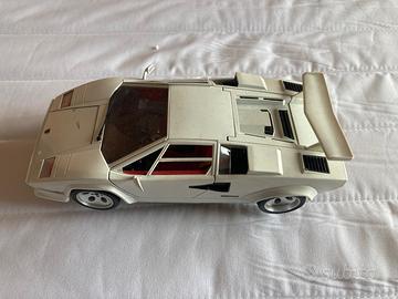 LAMBORGHINI COUNTACH NUOVA