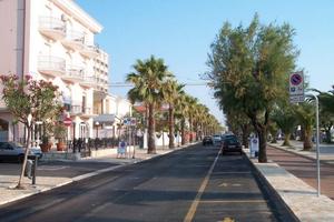 Appart.bilo m.200/mare SAN BENEDETTO DEL TRONTO