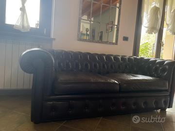 Divano Chester 2 posti maxi come nuovo BertO