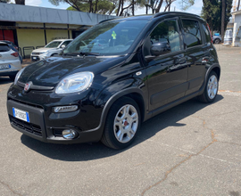 Fiat Panda City Cross Hybrid 10000 km 2023