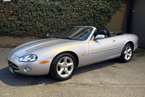 Jaguar XK8 4.0 Convertible