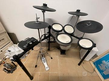 Batteria elettronica DTX582